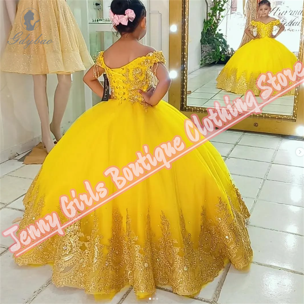 Yellow Beautiful Girl Birthday - Embroidery Yellow Flower incelemesi ve fiyatı