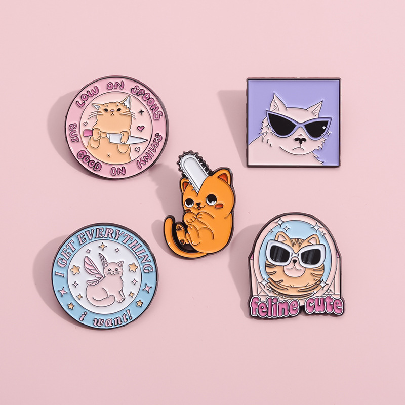 Cute Cat Brooch Cat Club Swan  - Embroidery Love incelemesi ve fiyatı