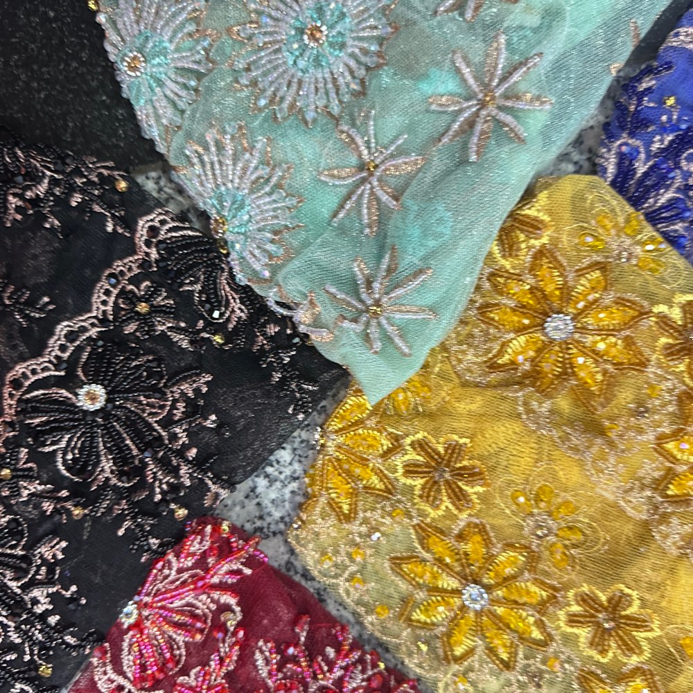 Malaysia Premium Women's Hijab - Embroidery Premium incelemesi ve fiyatı