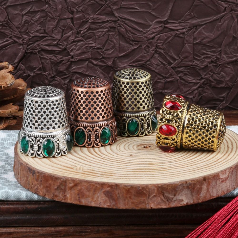 Premium Copper Vintage Sewing  - Embroidery Premium incelemesi ve fiyatı