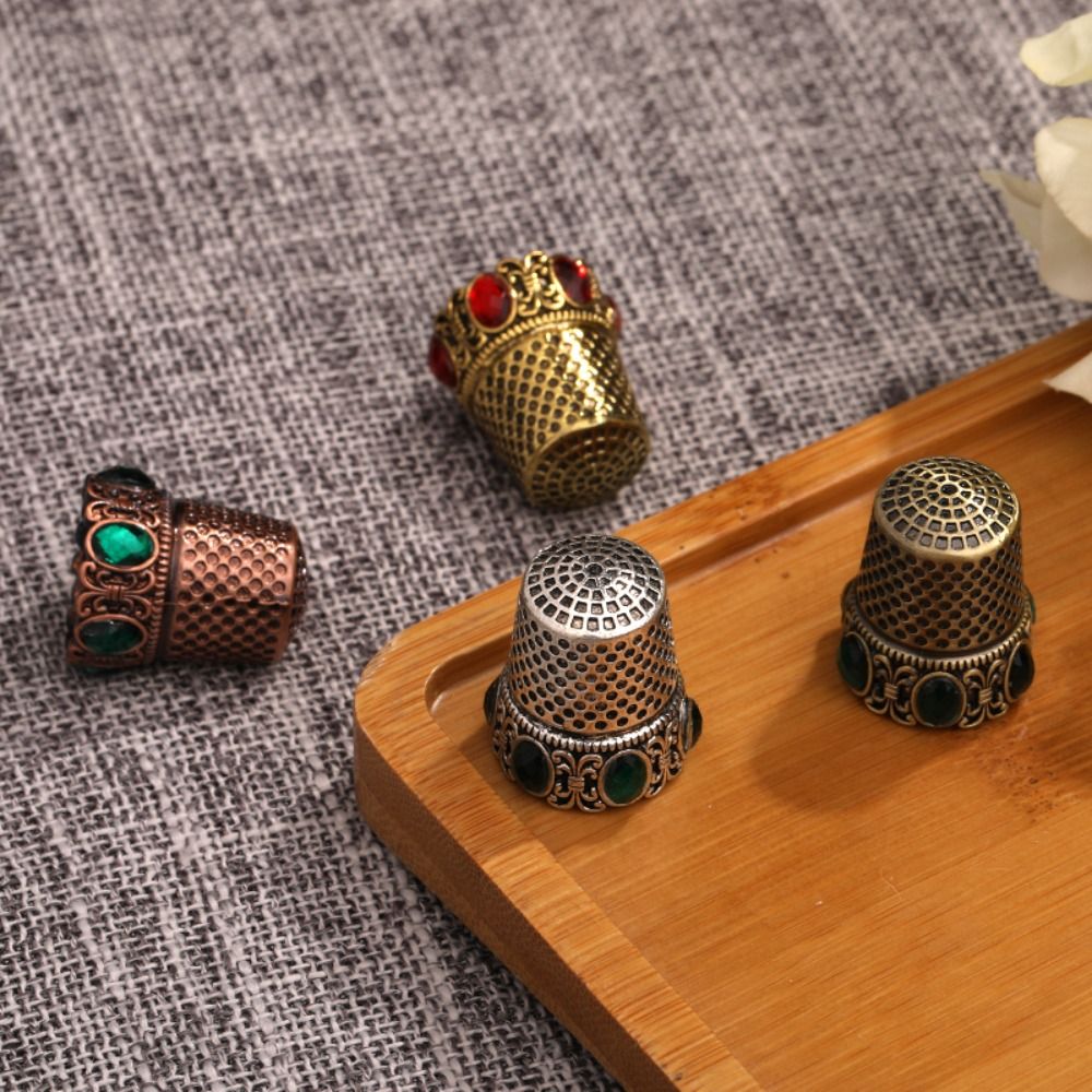 Premium Copper Vintage Sewing  - Embroidery Premium incelemesi ve fiyatı