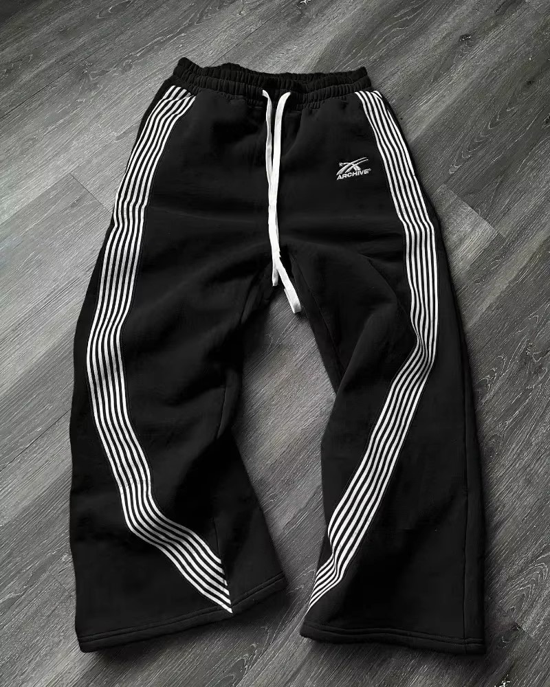 Y2k Embroidered Black Gray Cas - Embroidery Premium incelemesi ve fiyatı
