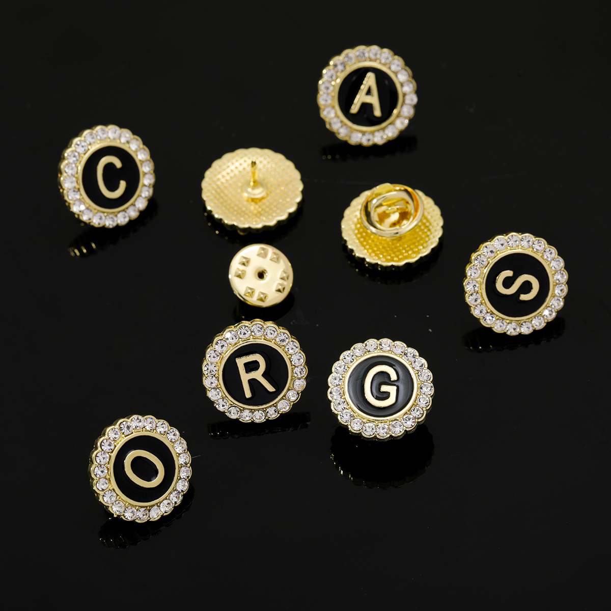 Shiny 26 Alphabet Crystal Roun - Embroidery Letter M incelemesi ve fiyatı